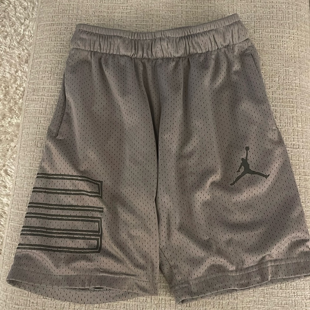 Jordan Shorts Gray Size S